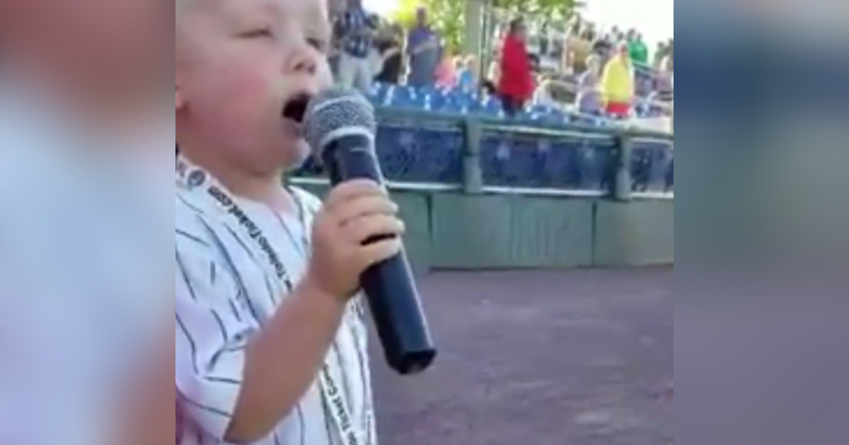 3 Year Old Sings Anthem