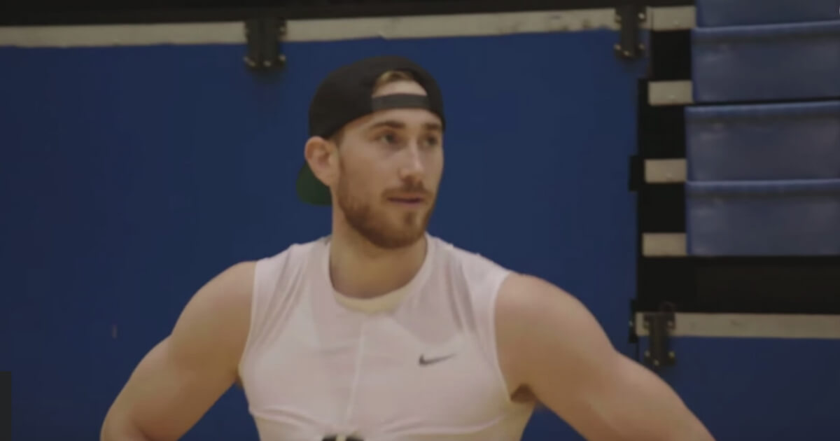 Gordon Hayward continues to rehab from a dislocated ankle