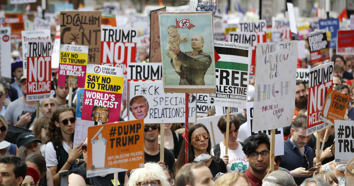 Trump Putin Protest