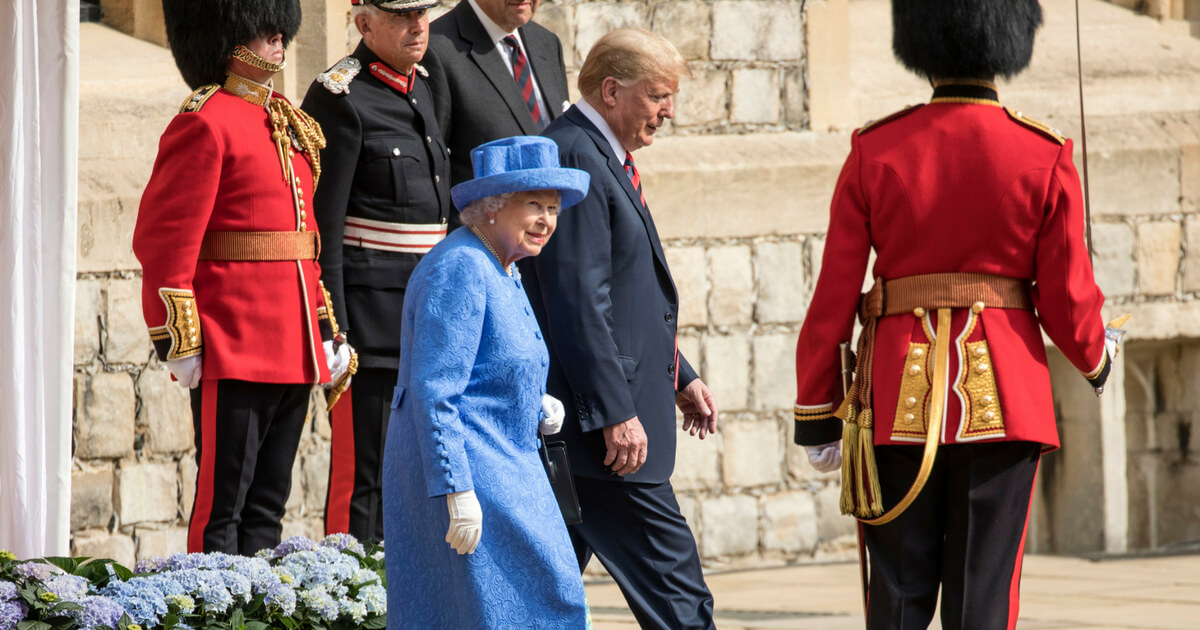 U.S. President Donald Trump and Britain's Queen Elizabeth II inspect a Guard of Honour