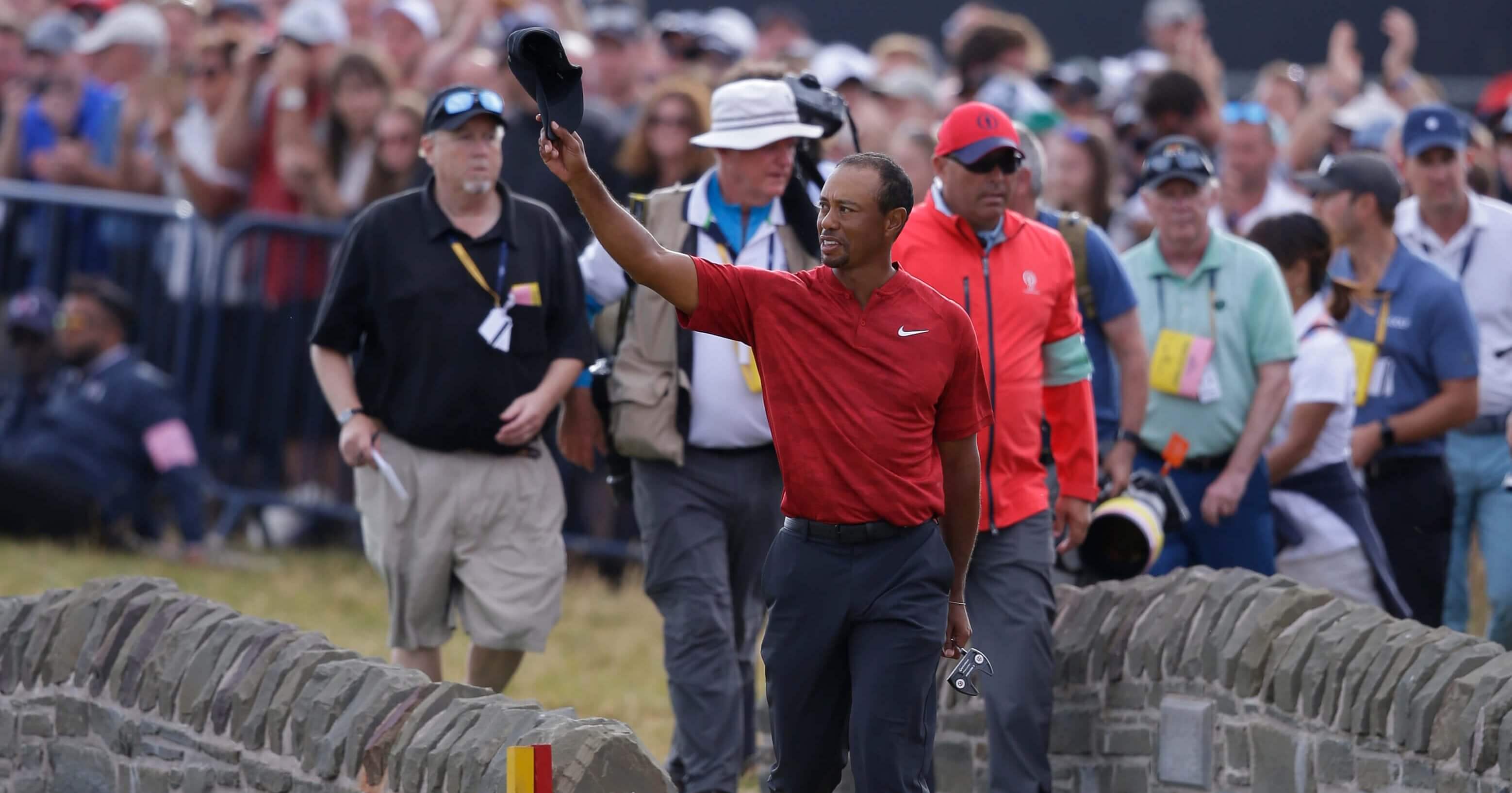 Tiger Woods of the US walks onto the 18th green during the final round for the 147th British Open Golf championships in Carnoustie, Scotland,