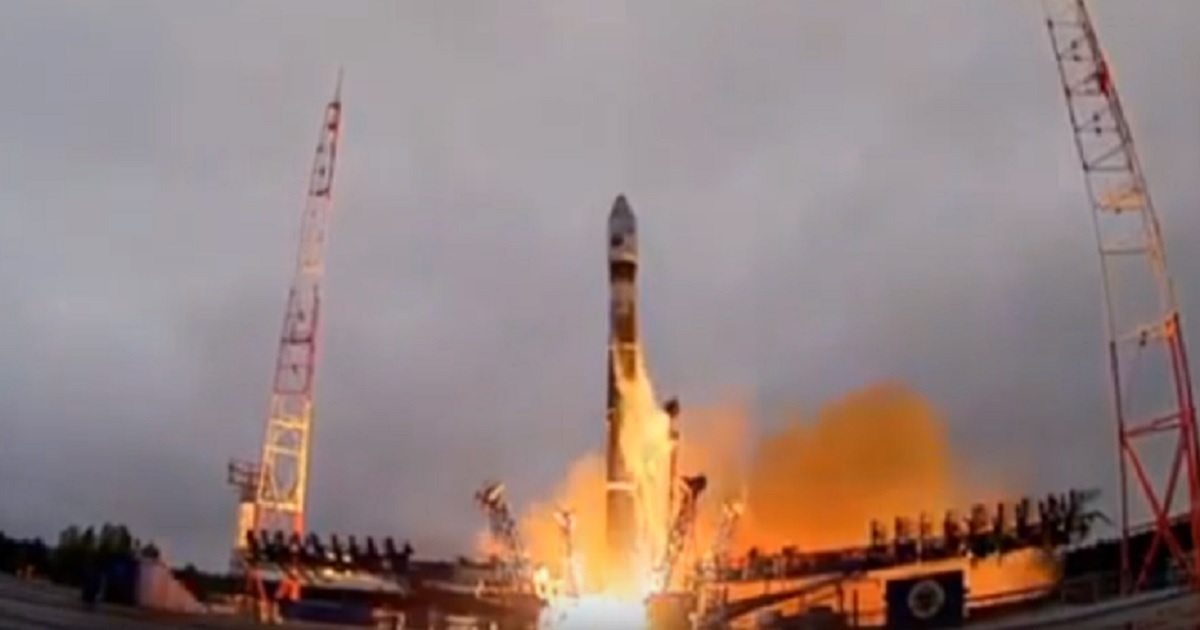 Huge rocket taking off