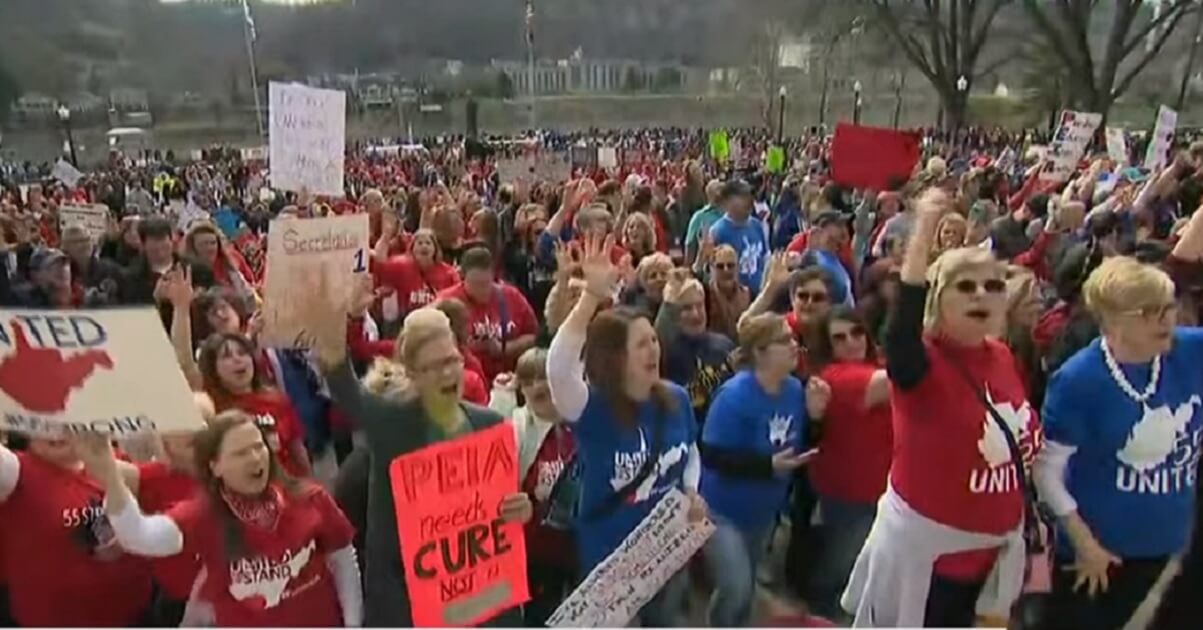 Crowd of protesting teachers