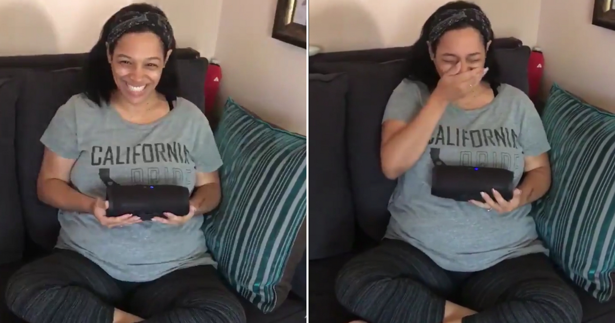 Pregnant mom listens to gender reveal