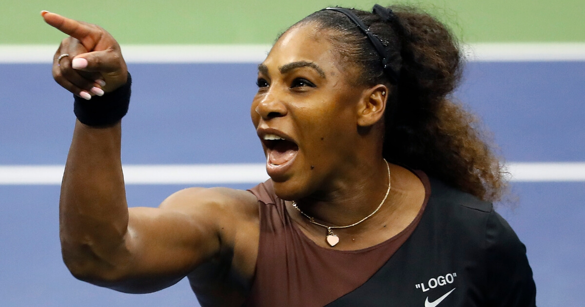 Serena Williams yelling at umpire Carlos Ramos.
