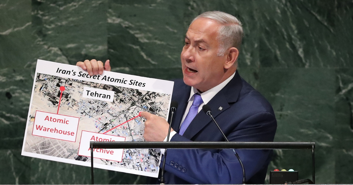 Benjamin Netanyahu presents before the UN