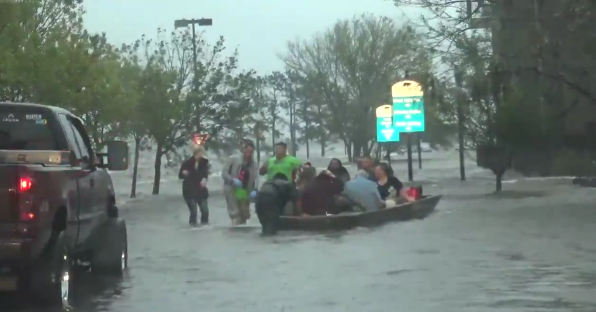 Cajun Navy rescue in flooding