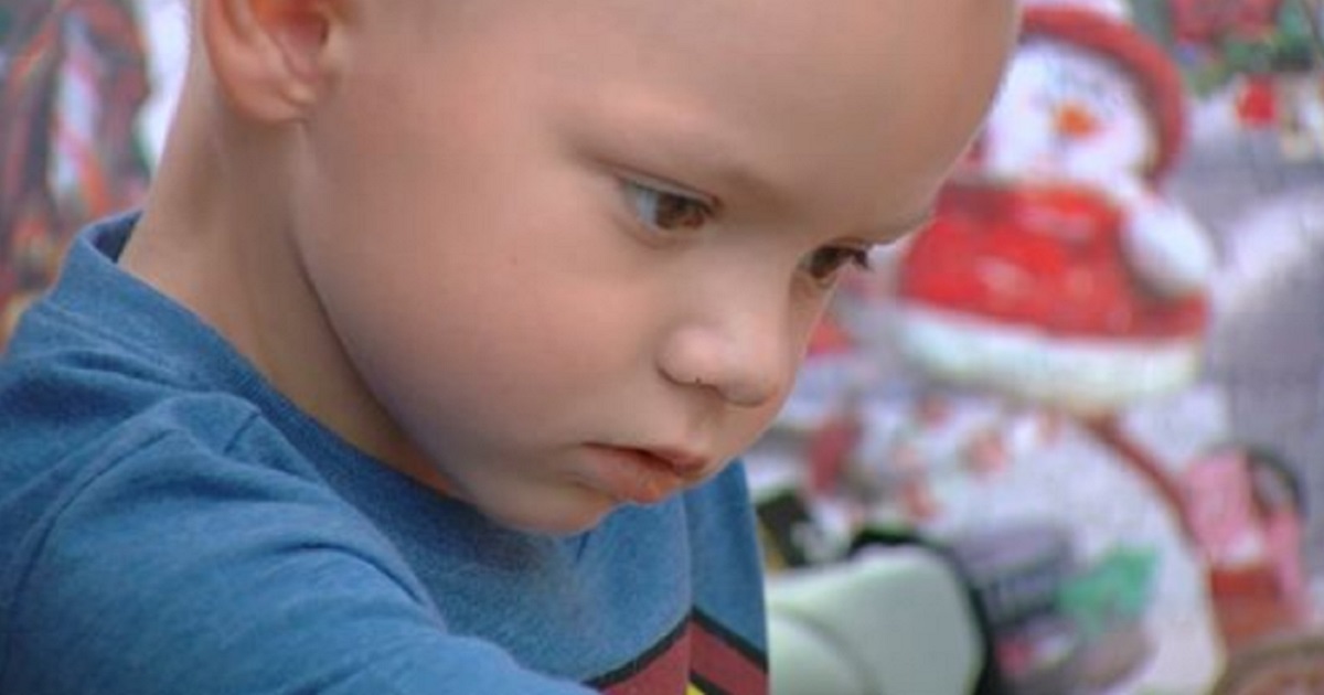 Brody Allen, the 2-year-old Ohio boy who loved Christmas, died Friday of cancer. (