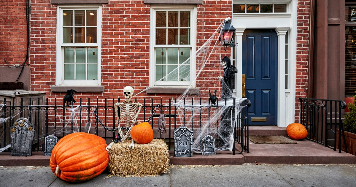 House with Halloween decorations