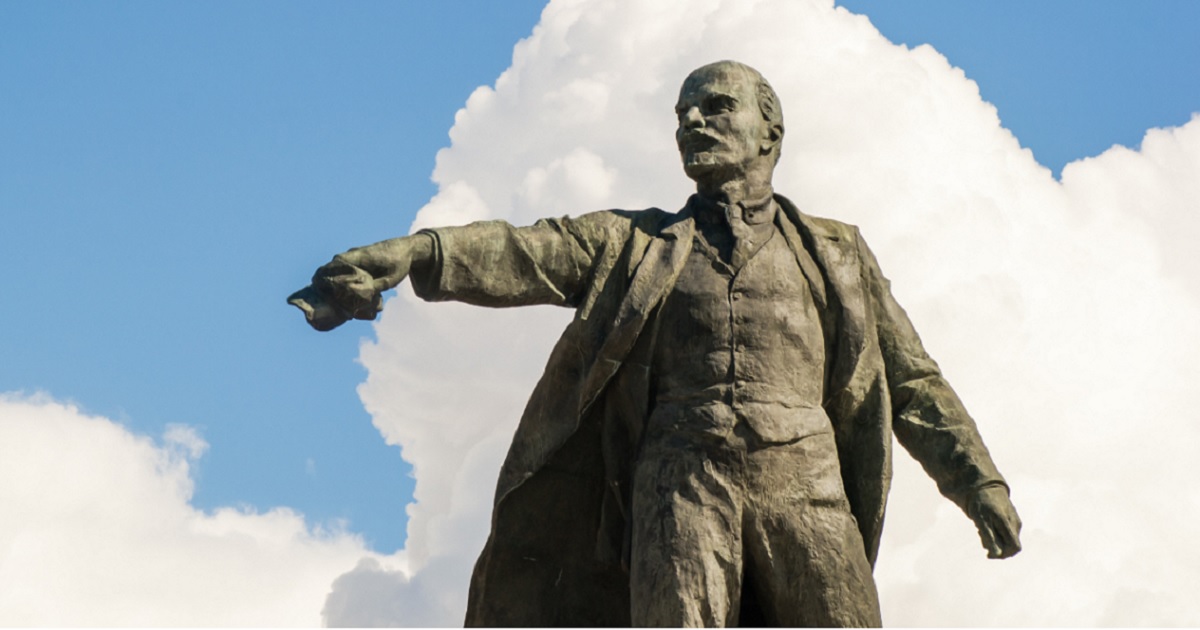 The statue of Vladimir Lenin, the original dictator of the Soviet Union, in Moscow Square in Russia's St. Petersburg.