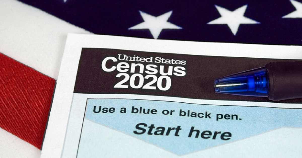 A Census 2020 title page on a census questionnaire.