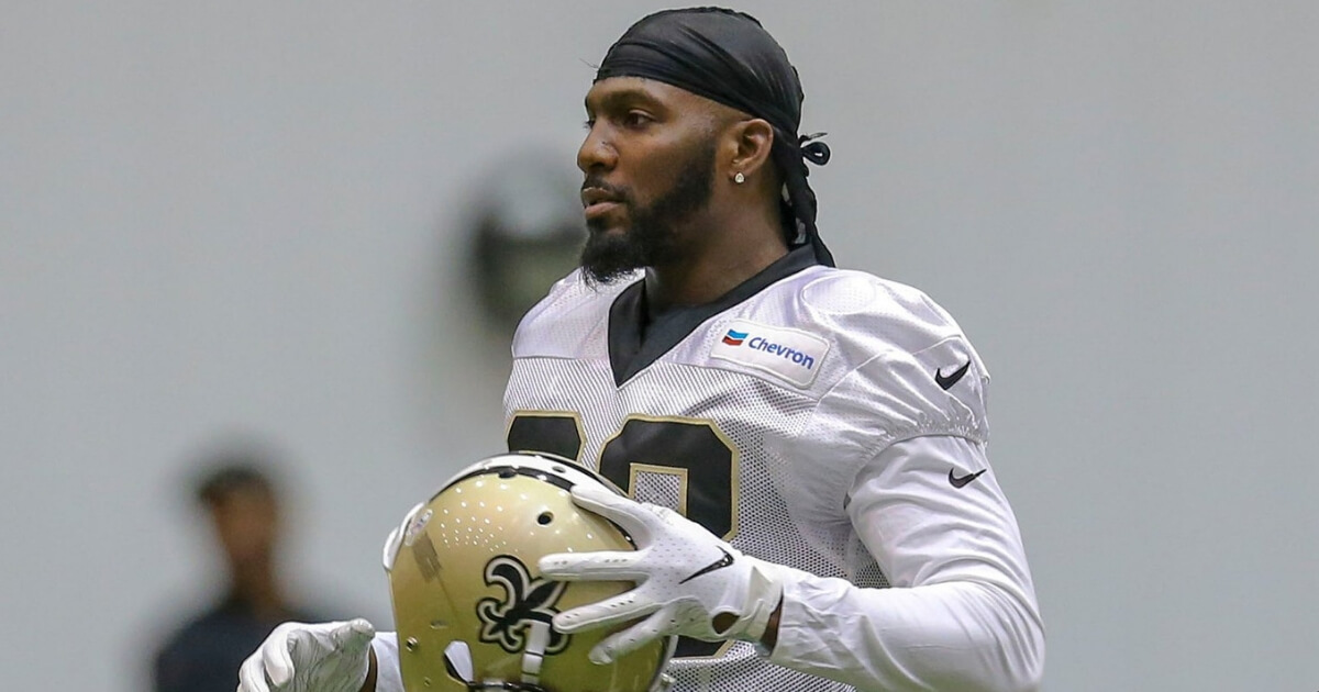 Former Dallas Cowboys wide receiver Dez Bryant practices with his new team, the New Orleans Saints.