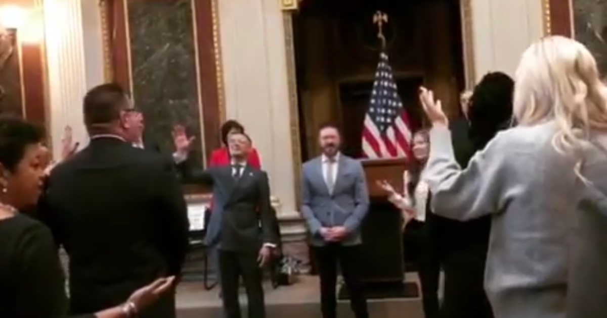 Christian singers worship at the White House.