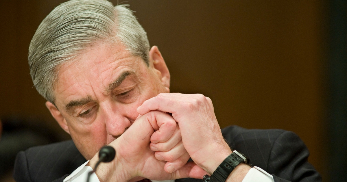Former FBI Director Robert Mueller testifies on Capitol Hill in Washington, April 15, 2010, before the Senate Commerce, Justice and Science subcommittee hearing on the FBI's fiscal 2011 budget.