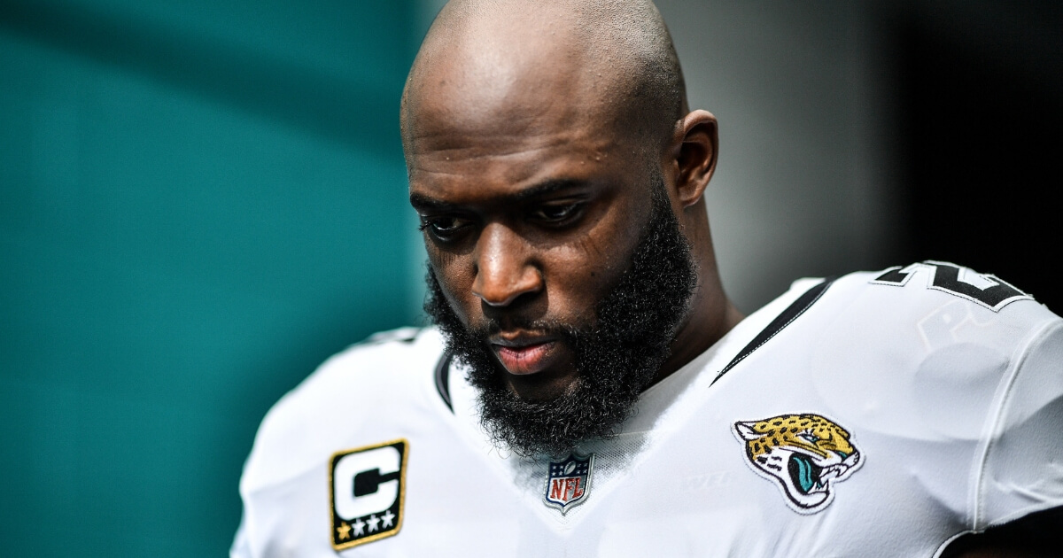 Leonard Fournette of the Jacksonville Jaguars gets ready for a Dec. 23 game against the Miami Dolphins at Hard Rock Stadium.