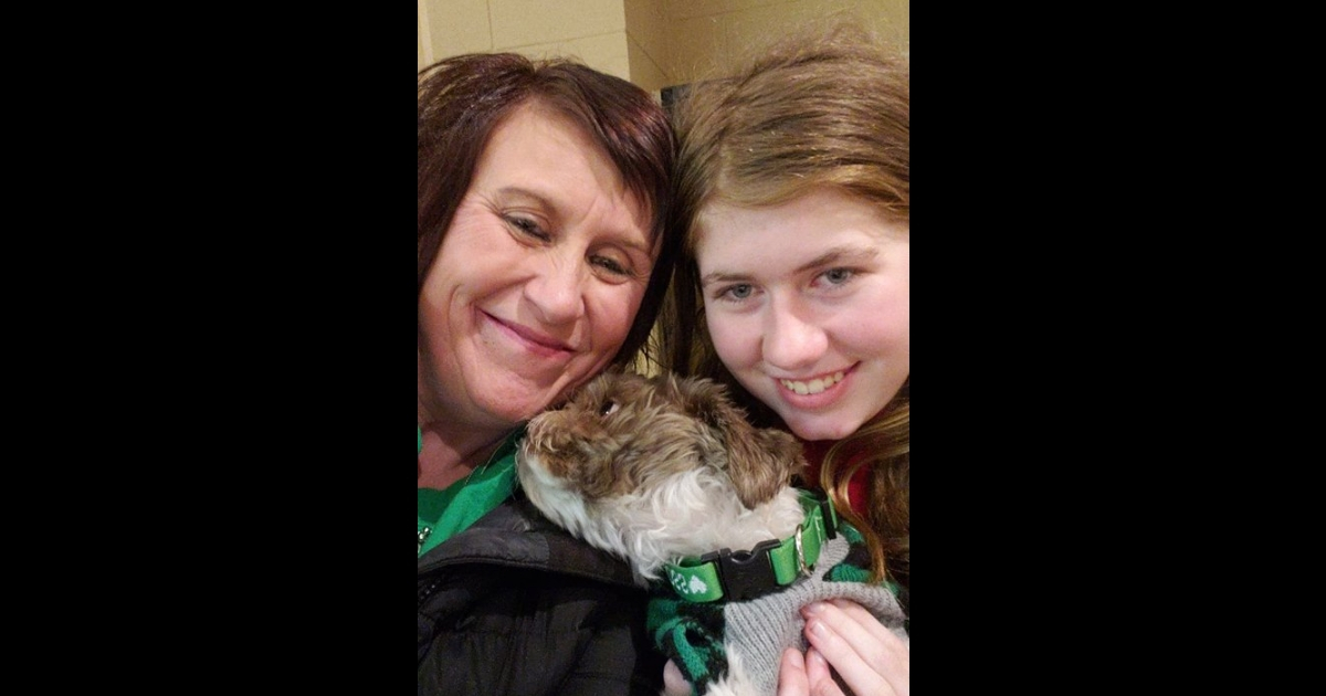 Jayme Closs and her aunt and dog.