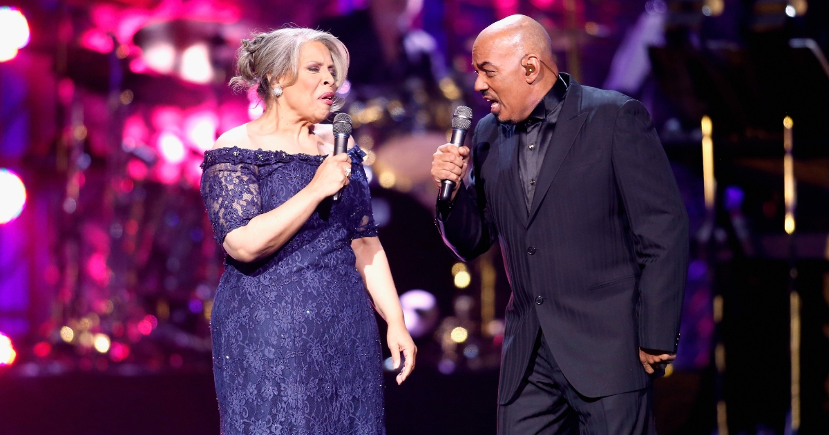 Recording artists Patti Austin (L) and James Ingram perform onstage.