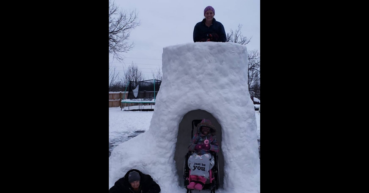 Dad builds wheelchair accessible igloo