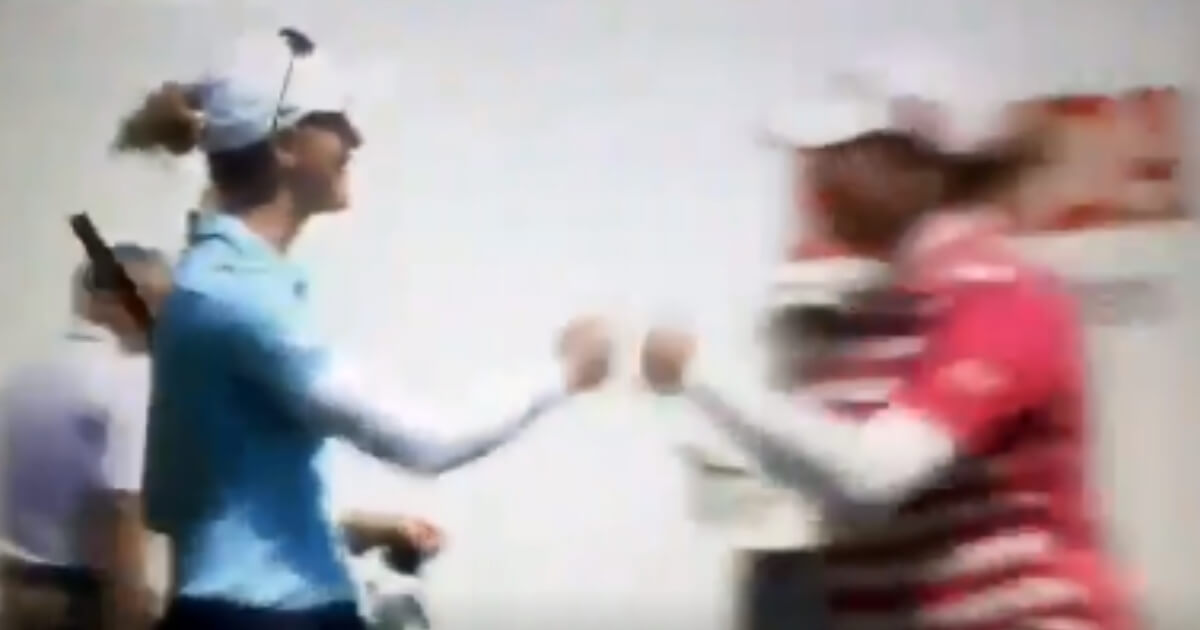 Amy Olson, left, and Ariya Jutanugarn fist bump during an LPGA event.
