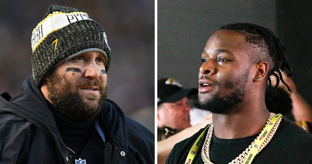 Pittsburgh Steelers quarterback Ben Roethlisberger, left, and former teammate Le'Veon Bell, right.