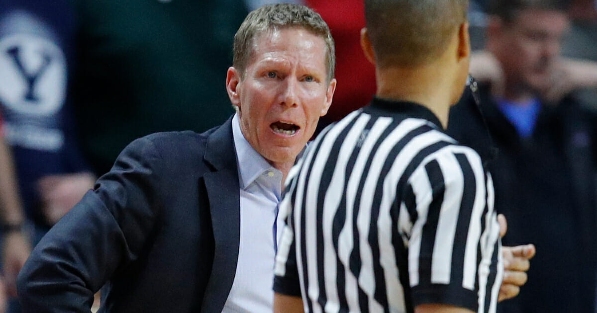 Gonzaga basketball coach Mark Few argues with an official during his team's game against St. Mary's.