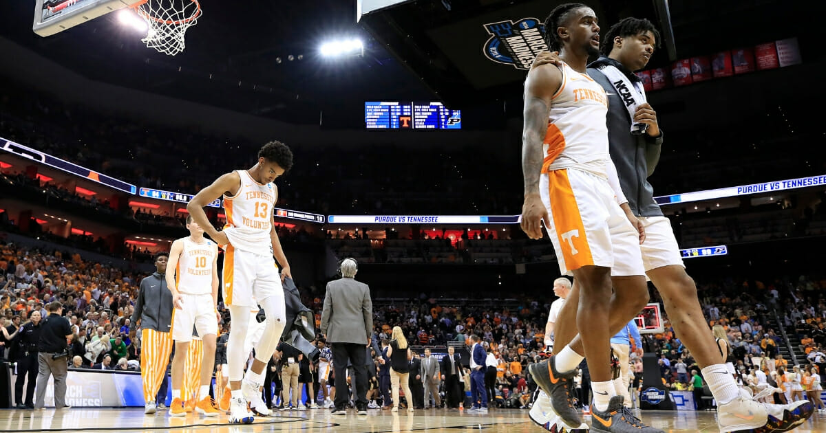 The Tennessee Volunteers react after losing to the Purdue Boilermakers.