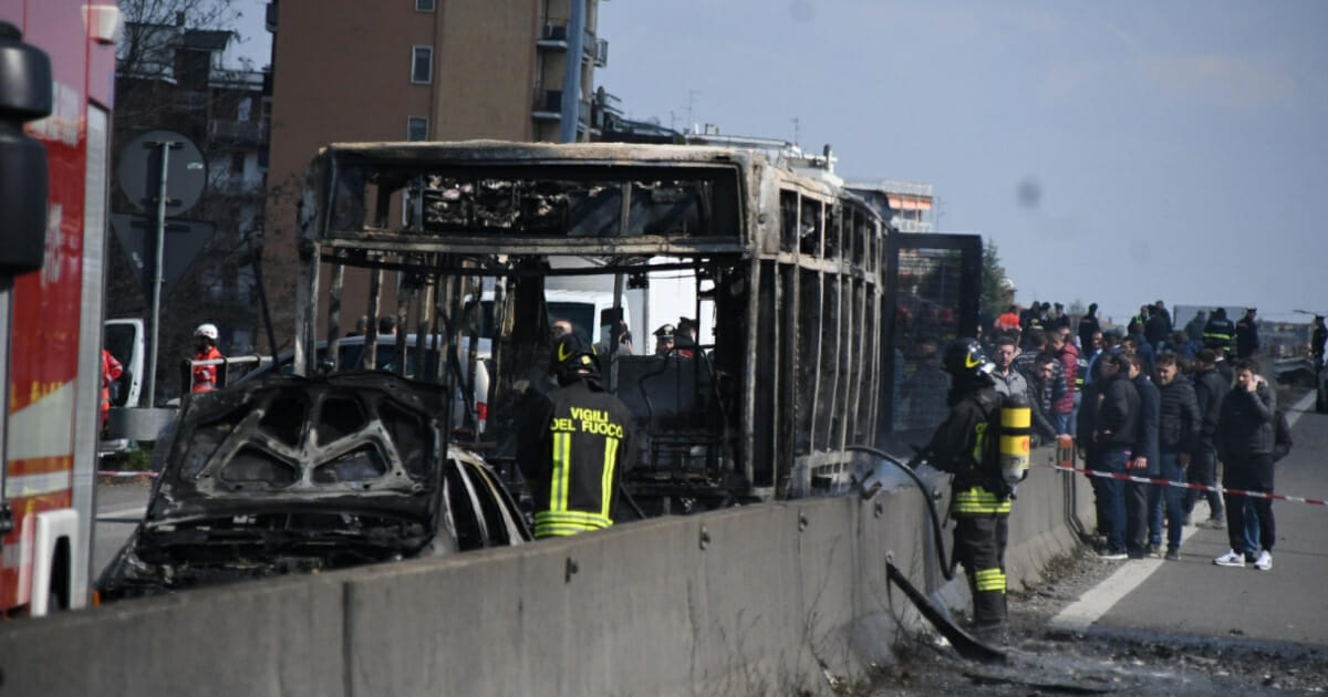 Bus fire attack in Italy