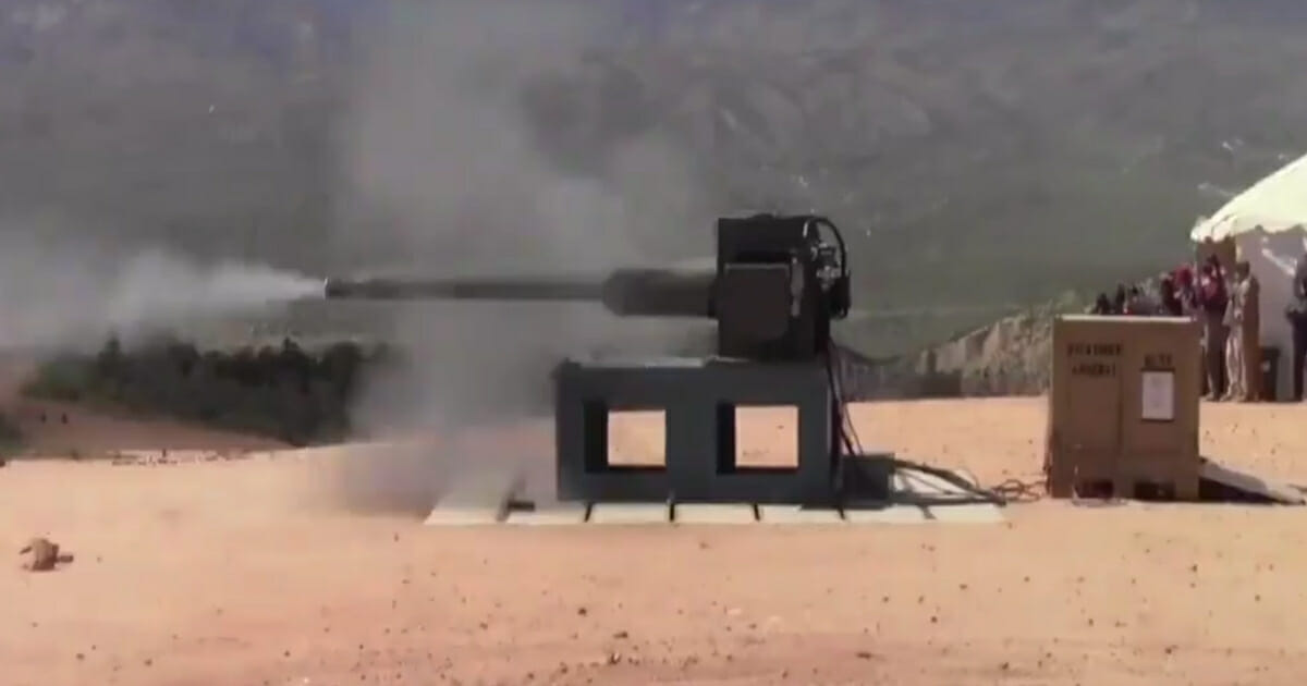 The U.S. Army's new Bushmaster 50mm cannon, also known as the experimental XM913, in Kingman, Ariz.