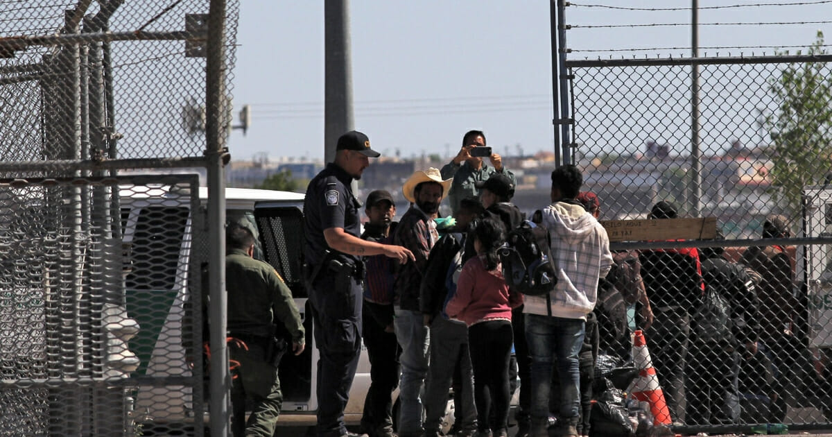 Border Patrol Migrants