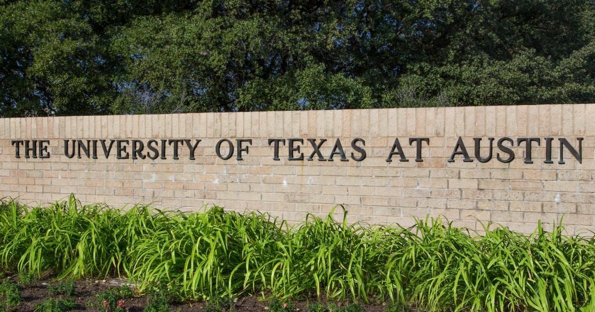 Entrance Sign to the campus of the University of Texas.