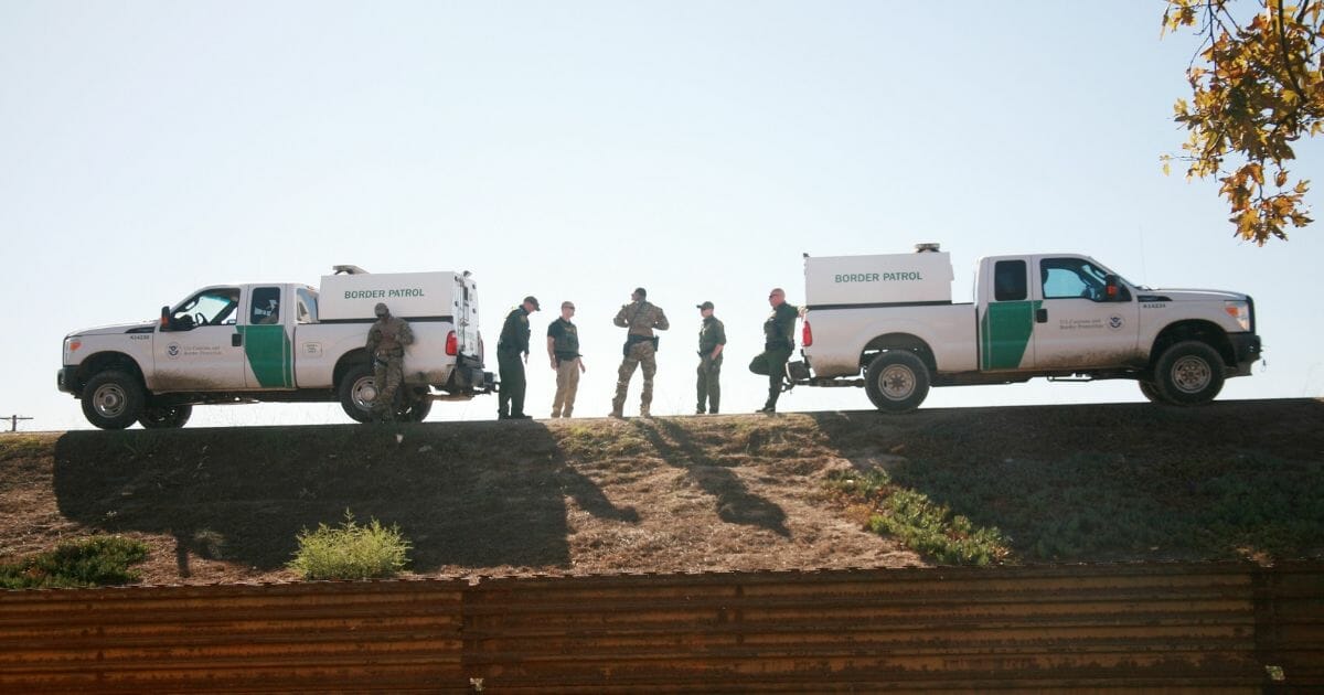 Border Patrol agents along the U.S. - Mexico border