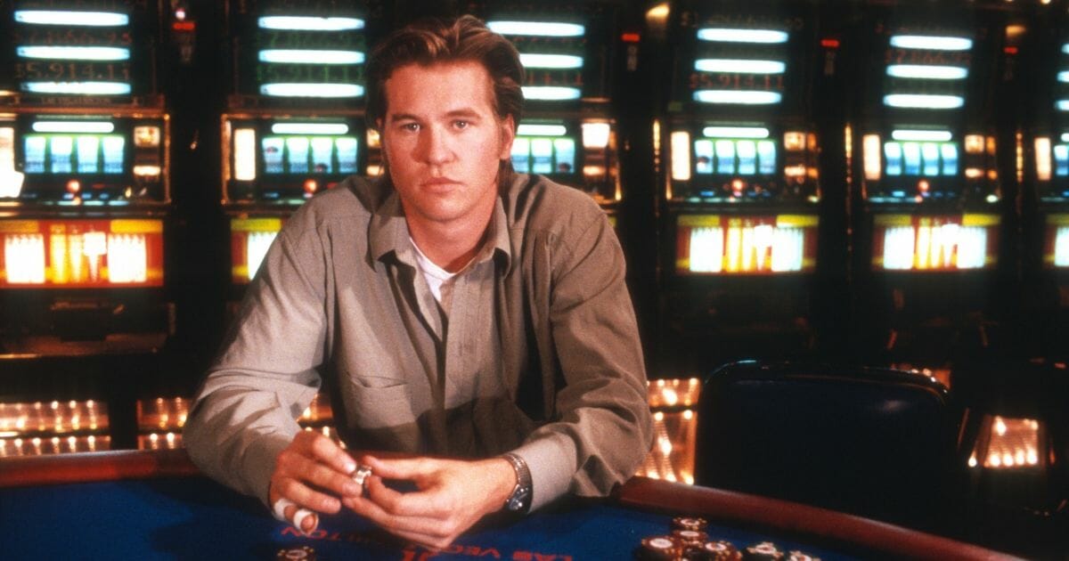 Val Kilmer films 'Kill Me Again' in a casino in Las Vegas Feb. 12, 1989, Las Vegas, Nevada.