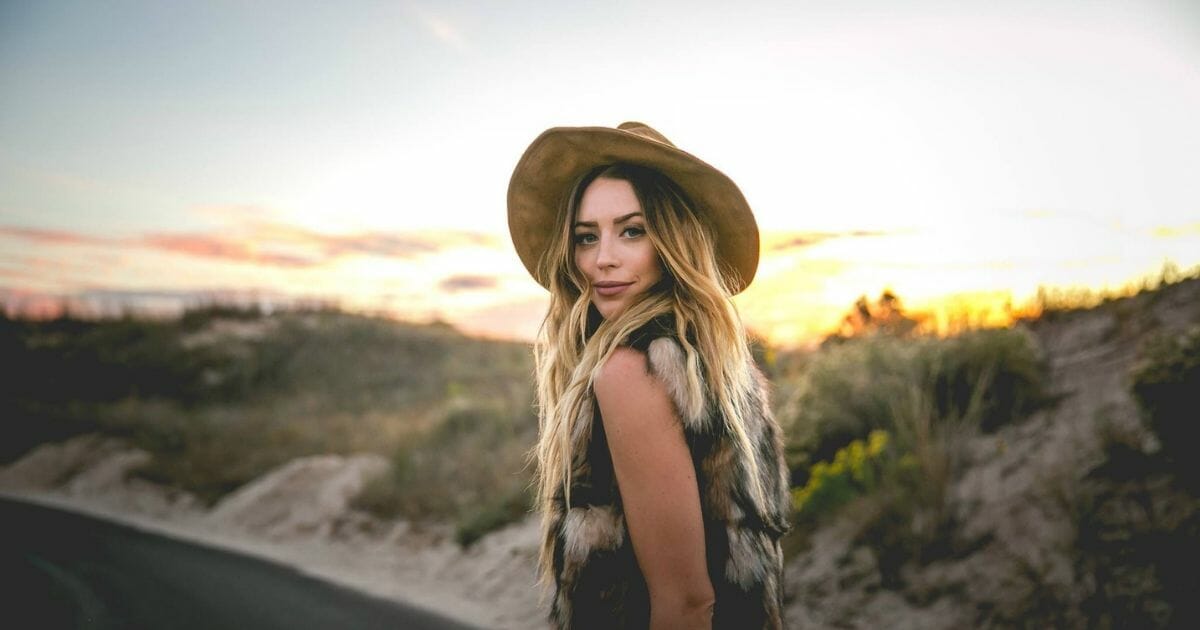 Rising country star Kylie Rae Harris was involved in a fatal three-car accident near Taos, New Mexico, on Sept. 4, 2019.
