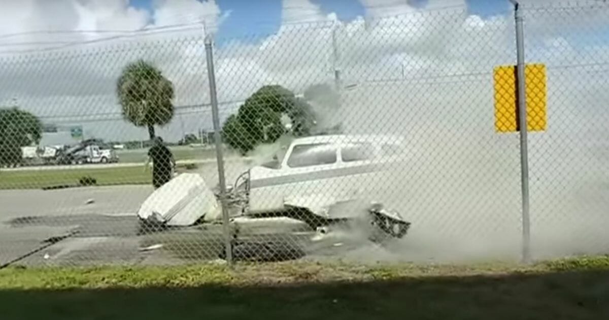Small plane crashes outside Boca Raton Airport