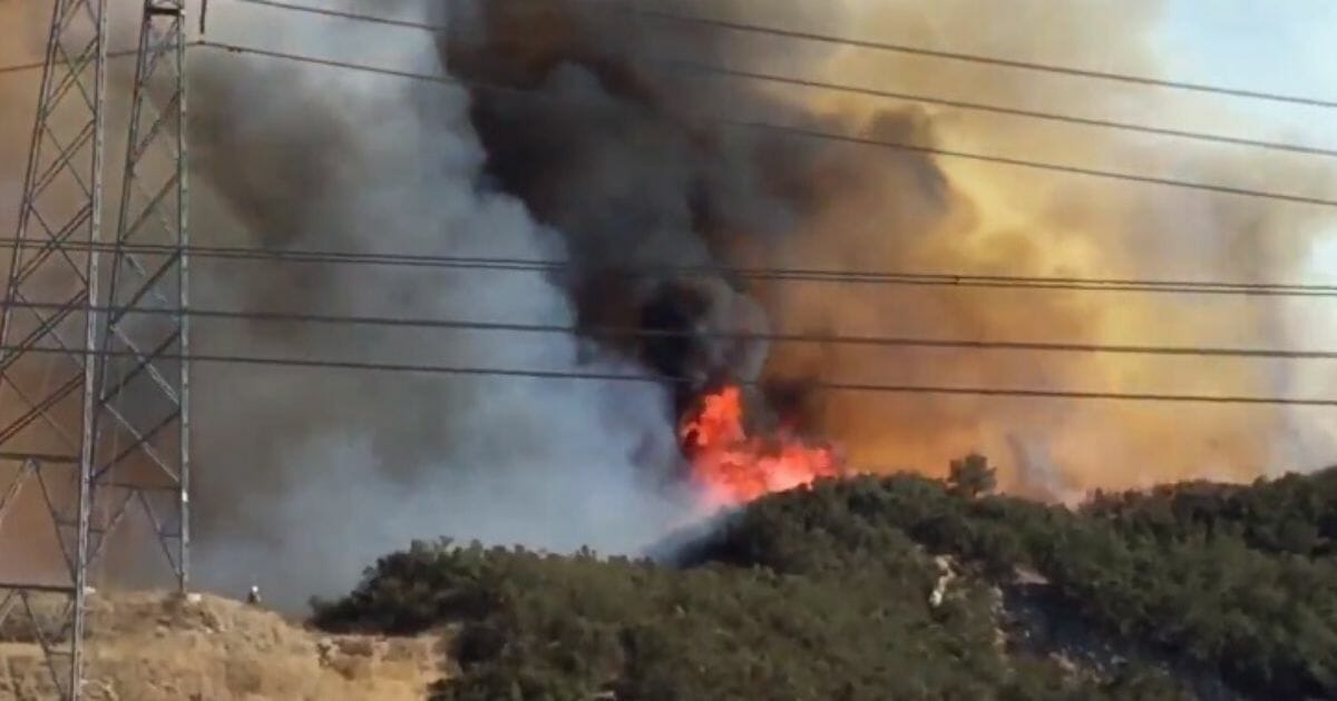 A shot of 2017's Huasna Fire in California.