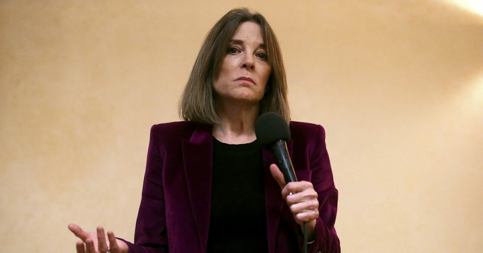 Presidential candidate Marianne Williamson speaks at a campaign stop at Body and Soul Wellness Center in Dubuque, Iowa, on Nov. 30, 2019.