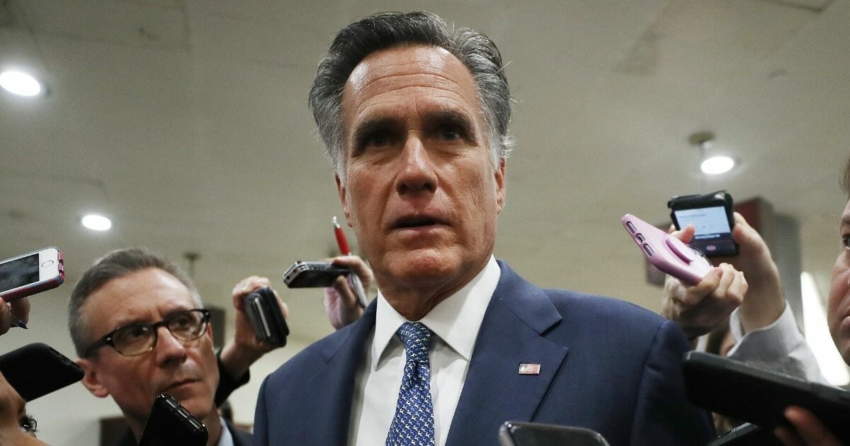 Mitt Romney Announces He'll Vote with Democrats To Extend Impeachment Trial