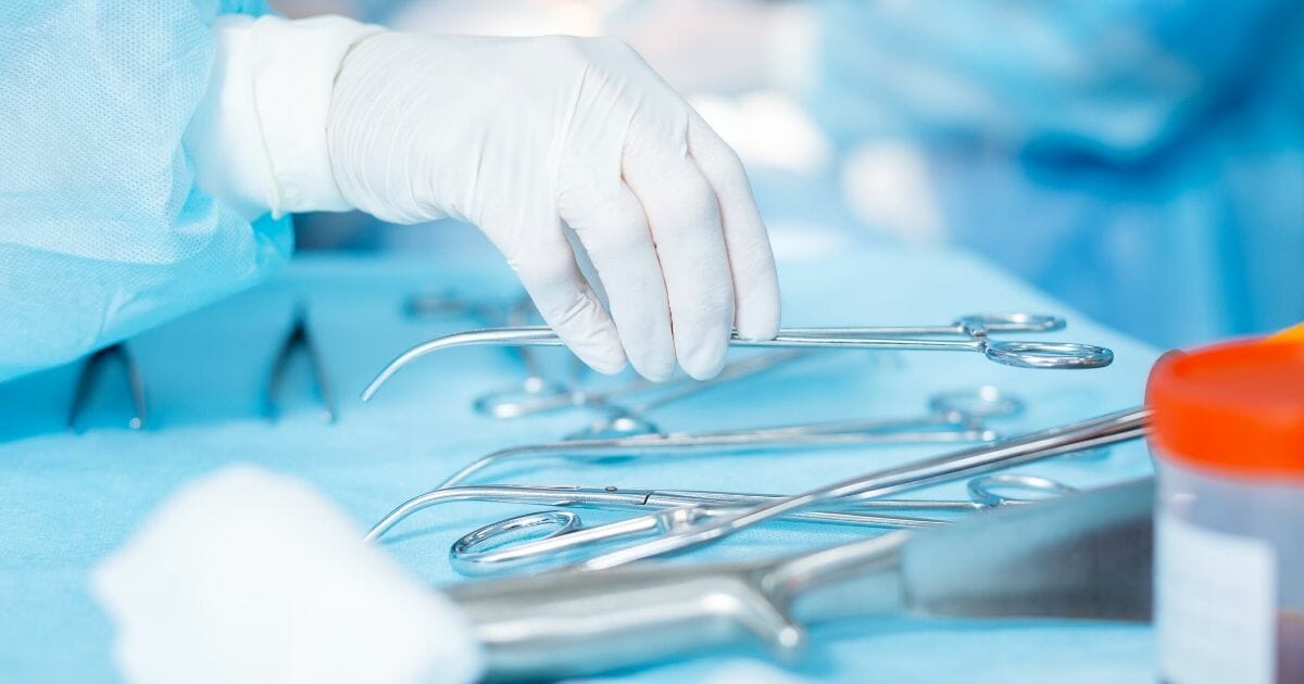 Stock image of a tray of medical instruments.