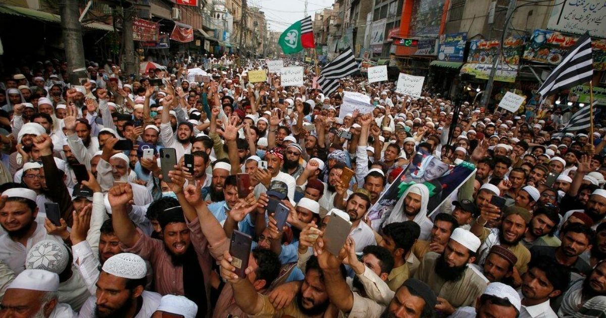 Muslims rally in support of the courtroom killing of Tahir Naseem in Peshawar, Pakistan, on July 31, 2020.