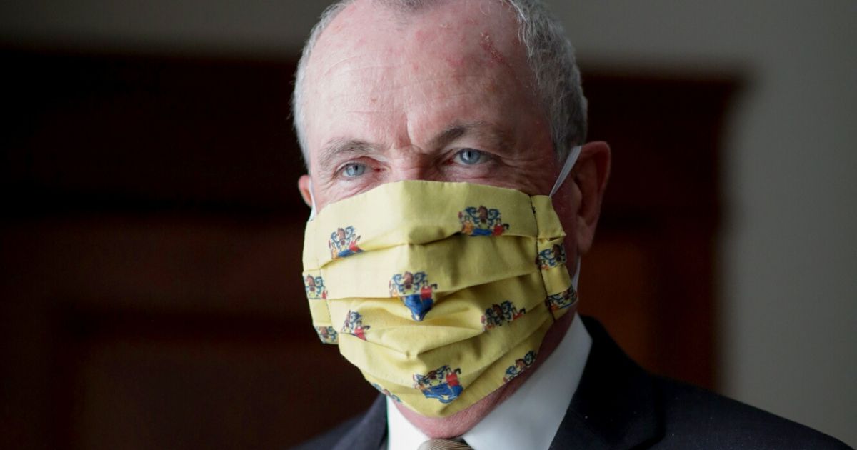 NJ Citizens Now Required To Wear Masks Outside When Social Distancing Not Possible