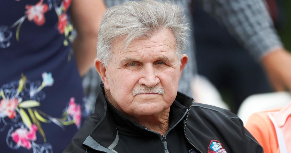 Former Chicago Bears coach and Hall of Fame tight end Mike Ditka, pictured in a 2019 file photo.