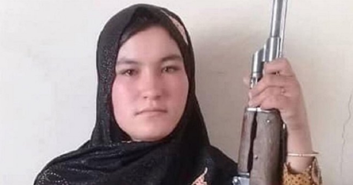 Qamar Gul, 16, the girl who fought off Taliban terrorists who killed her parents.