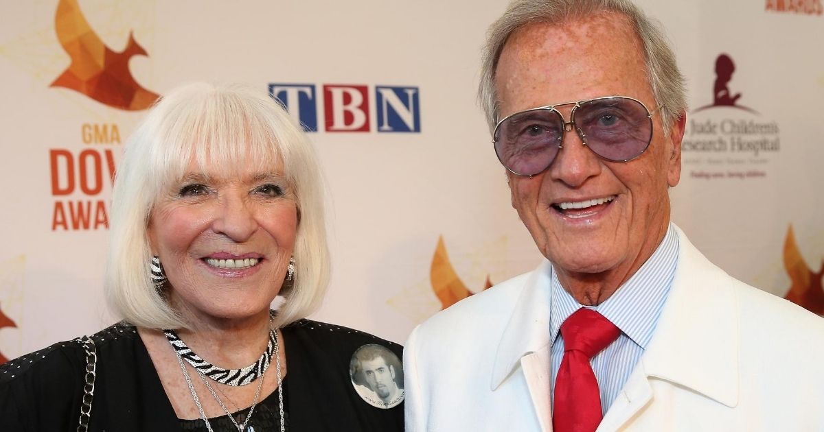 Shirley and Pat Boone arrive for the Dove Awards at Lipscomb University in Nashville, Tennessee, on Oct. 7, 2014.