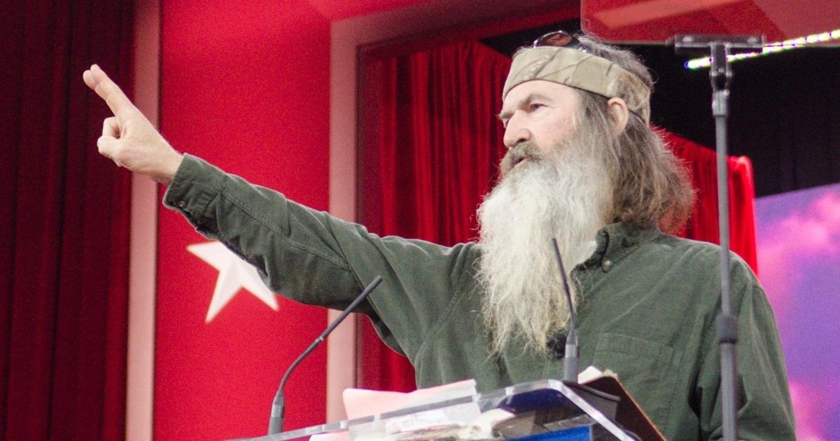 Phil Robertson addresses the 42nd annual Conservative Political Action Conference at the Gaylord National Resort Hotel and Convention Center on Feb. 27, 2015, in National Harbor, Maryland.