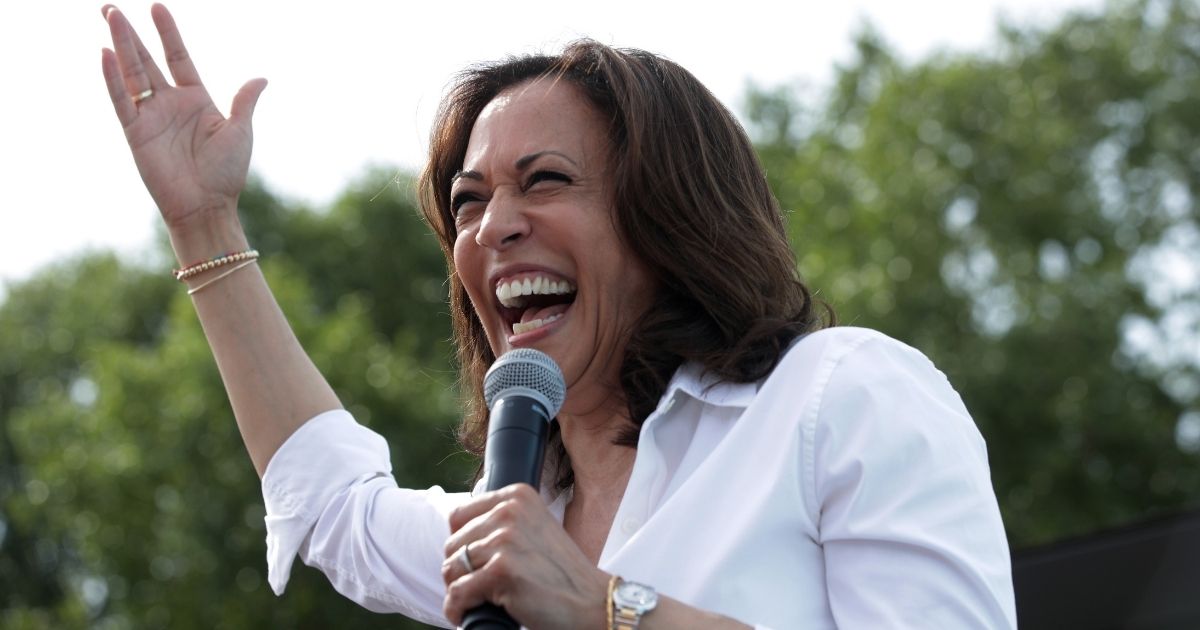 DES MOINES, IOWA - AUGUST 10: Democratic presidential candidate U.S. Sen. Kamala Harris (D-CA) delivers a campaign speech at the Des Moines Register Political Soapbox at the Iowa State Fair on August 10, 2019 in Des Moines, Iowa. 22 of the 23 politicians seeking the Democratic Party presidential nomination will be visiting the fair this week, six months ahead of the all-important Iowa caucuses.