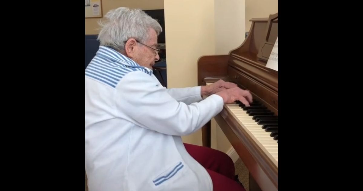Elaine Lebar, who has dementia, has gone viral after her daughter shared videos of her playing the piano.