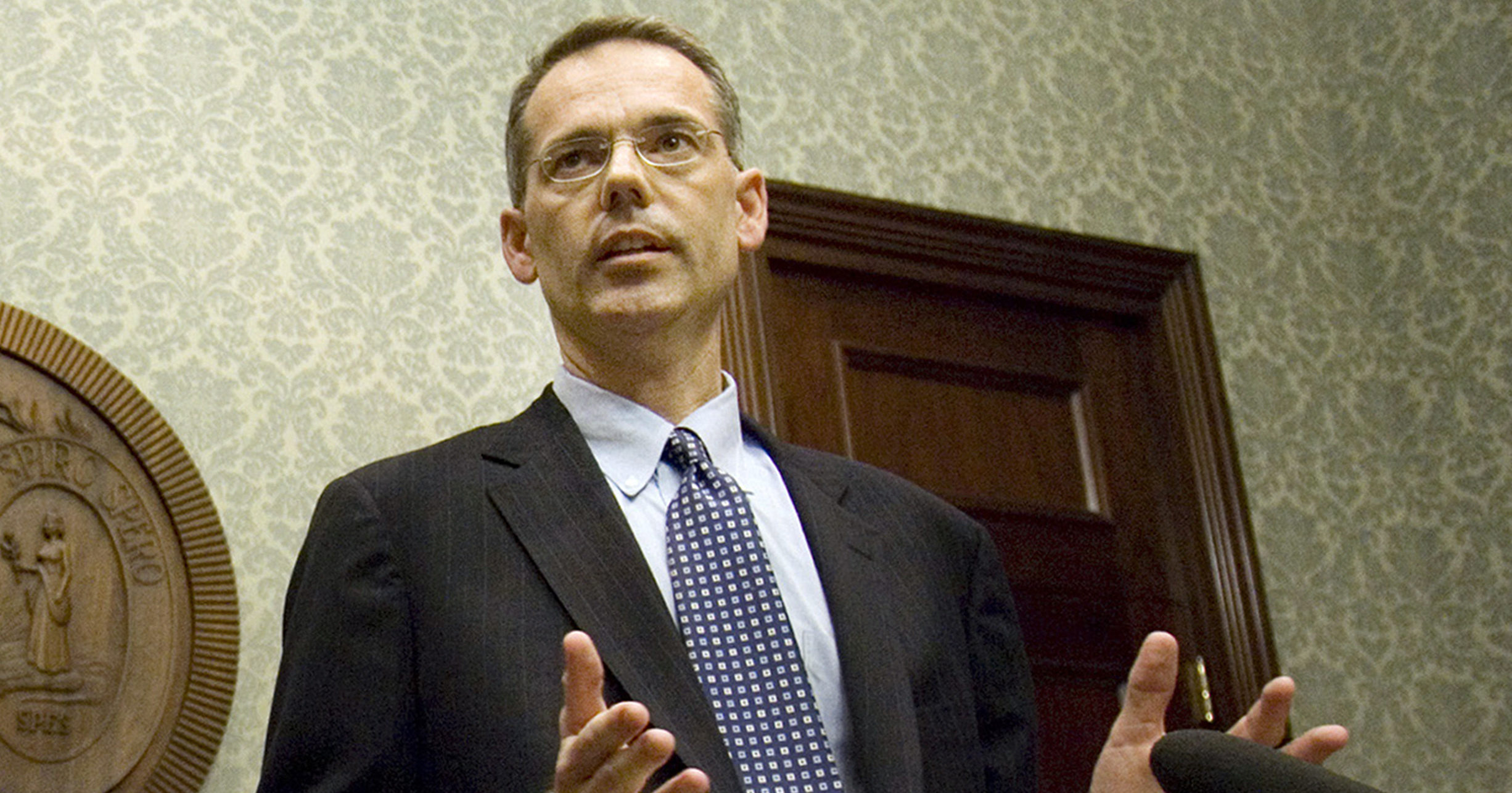 Attorney Butch Bowers speaks during a news conference at the statehouse in Columbia, South Carolina, on Sept. 10, 2009.