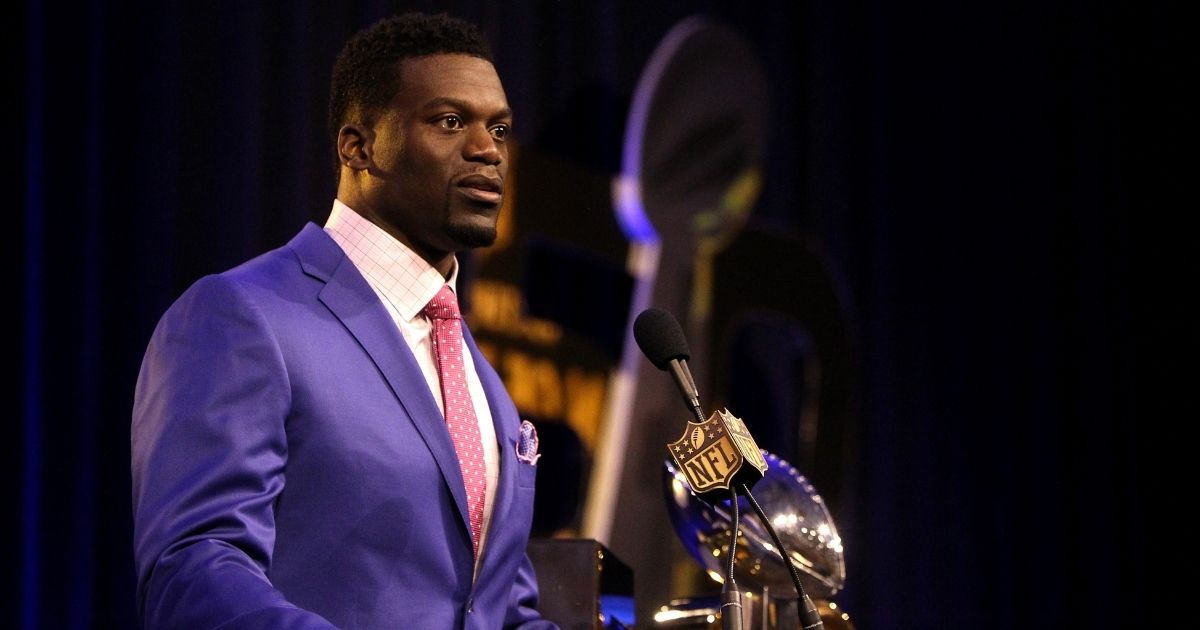 Benjamin Watson of the New Orleans Saints speaks at a news conference prior to Super Bowl 50 on Feb. 5, 2016, in San Francisco, California.
