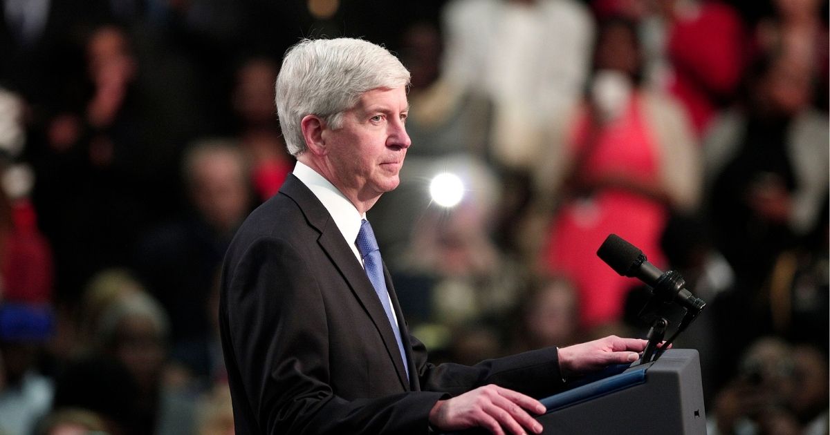 Former Michigan Gov. Rick Snyder speaks about the Flint water contamination crisis on May 4, 2016, in Flint, Michigan.
