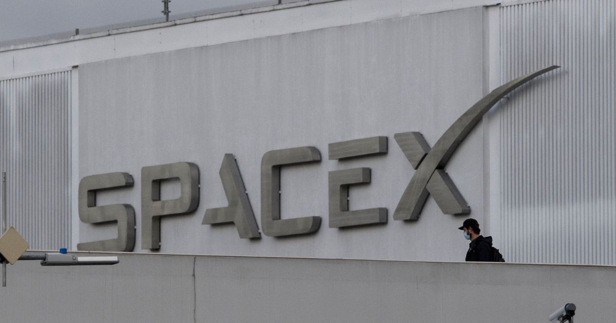 SpaceX sign on building